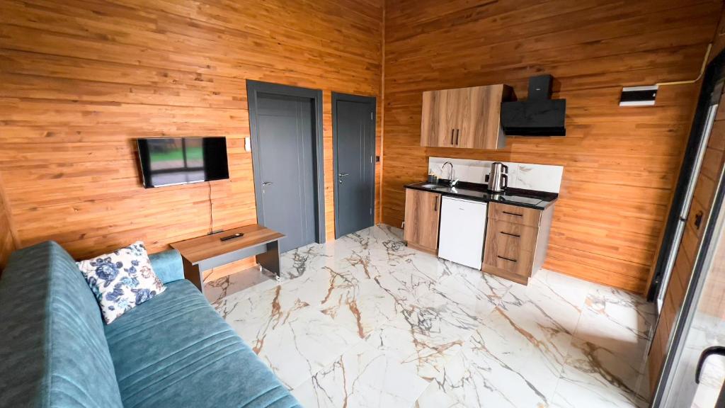 Doğa Manzaralı Bungalov (2)