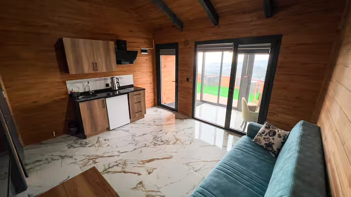 Doğa Manzaralı Bungalov (1)
